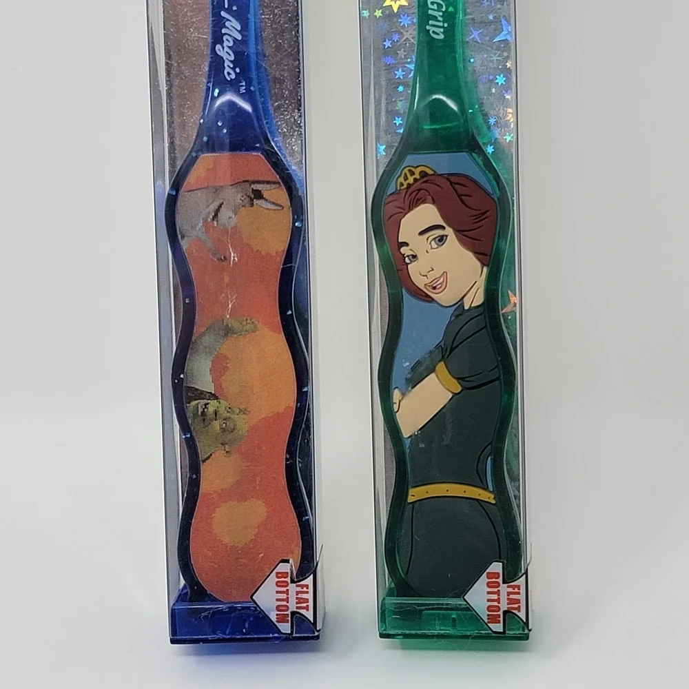 2 Happee Care Shrek 2 Soft Grip Toothbrush + Travel Cap Fiona Donkey Lenticular